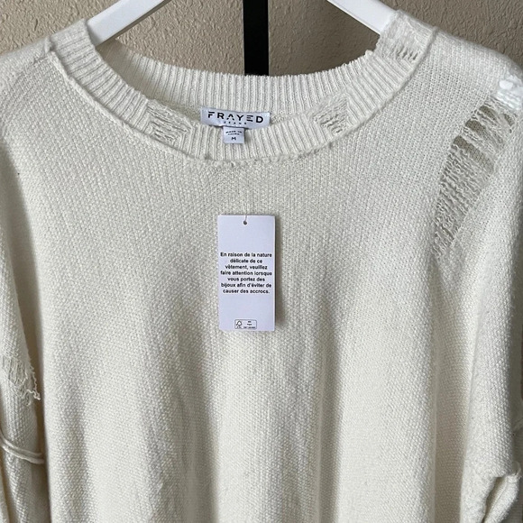 Frayed Denim Gwen Distressed Sweater color Marshmallow size MEDIUM NEW - Picture 9 of 13